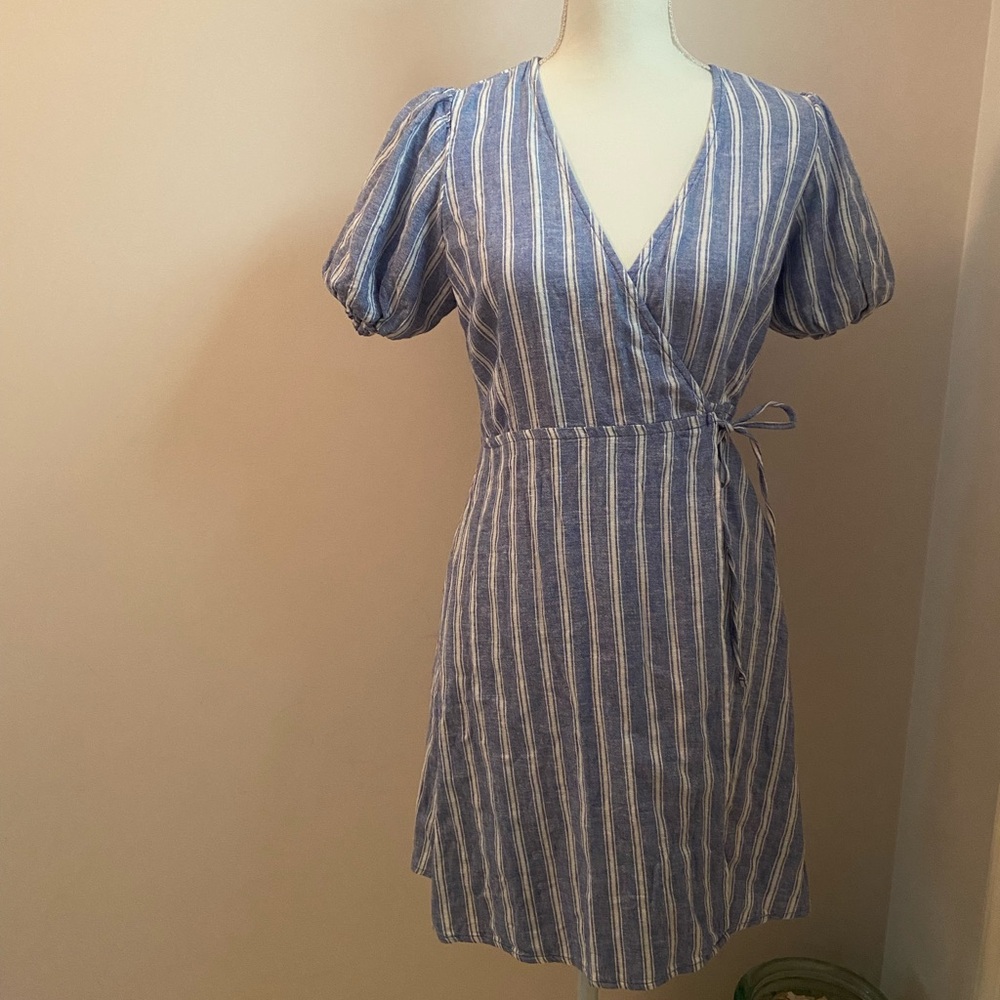 Old Navy linen blend true wrap dress navy and white pinstripes